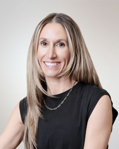 theresa mccabe Theresa McCabe, classical Pilates instructor
